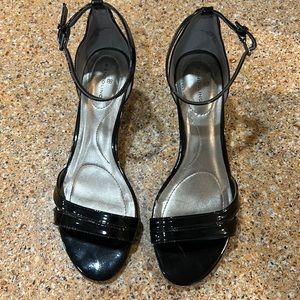 Bandolino Black Paton Leather